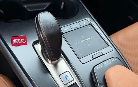 Lexus UX I, 2022 год, 2 390 005 рублей, 18 фотография