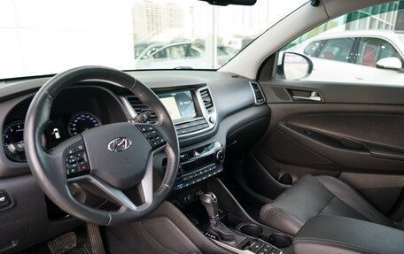 Hyundai Tucson III, 2017 год, 2 390 000 рублей, 9 фотография