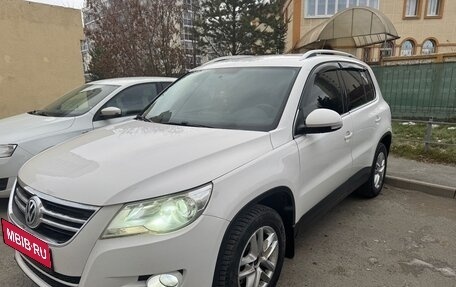 Volkswagen Tiguan I, 2011 год, 1 000 000 рублей, 4 фотография
