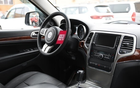 Jeep Grand Cherokee, 2012 год, 1 570 000 рублей, 14 фотография