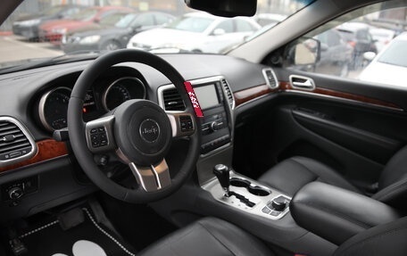 Jeep Grand Cherokee, 2012 год, 1 570 000 рублей, 8 фотография