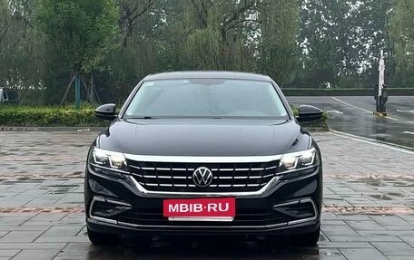 Volkswagen Passat B8 рестайлинг, 2021 год, 1 490 005 рублей, 2 фотография