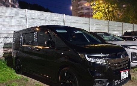 Honda Stepwgn IV, 2020 год, 3 600 000 рублей, 1 фотография