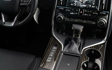 Lexus LX, 2025 год, 22 400 000 рублей, 24 фотография