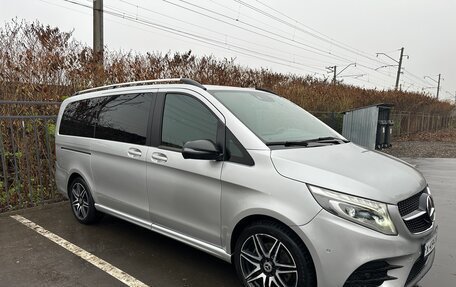 Mercedes-Benz V-Класс, 2020 год, 5 750 000 рублей, 2 фотография