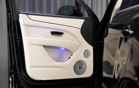 Bentley Bentayga I, 2025 год, 44 700 000 рублей, 16 фотография