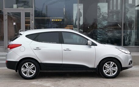 Hyundai ix35 I рестайлинг, 2012 год, 1 360 000 рублей, 4 фотография
