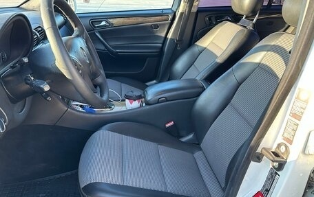 Mercedes-Benz C-Класс, 2004 год, 850 000 рублей, 6 фотография