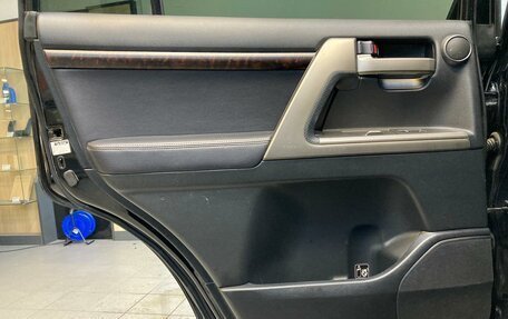 Toyota Land Cruiser 200, 2011 год, 3 400 000 рублей, 18 фотография