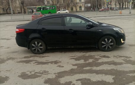 KIA Rio III рестайлинг, 2014 год, 700 000 рублей, 5 фотография