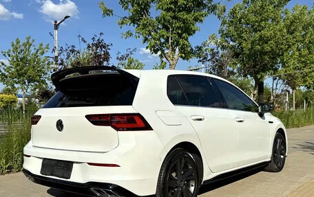 Volkswagen Golf VIII, 2022 год, 1 990 000 рублей, 5 фотография