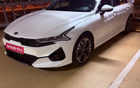 KIA K5, 2021 год, 2 500 000 рублей, 1 фотография