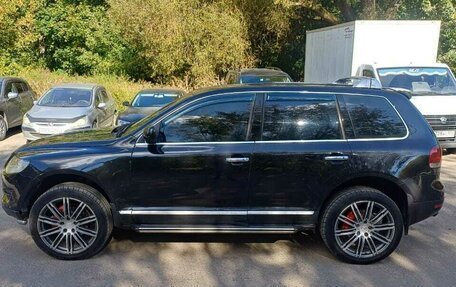 Volkswagen Touareg III, 2005 год, 650 000 рублей, 1 фотография