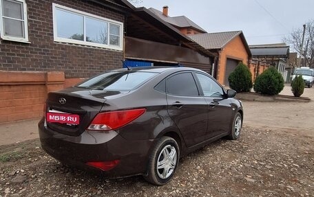 Hyundai Solaris II рестайлинг, 2016 год, 720 000 рублей, 1 фотография