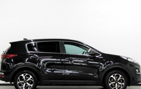 KIA Sportage IV рестайлинг, 2018 год, 1 960 000 рублей, 6 фотография