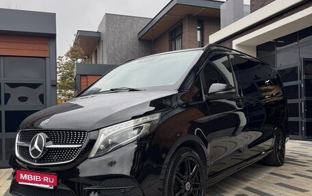 Mercedes-Benz V-Класс, 2021 год, 7 000 000 рублей, 4 фотография