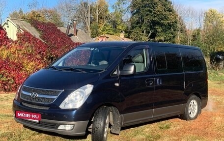 Hyundai H-1 II рестайлинг, 2011 год, 1 200 000 рублей, 14 фотография