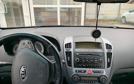 KIA cee'd I рестайлинг, 2008 год, 437 000 рублей, 10 фотография