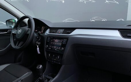 Skoda Rapid I, 2017 год, 952 800 рублей, 7 фотография