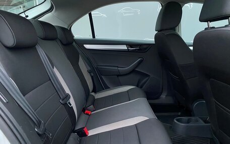 Skoda Rapid I, 2017 год, 952 800 рублей, 8 фотография