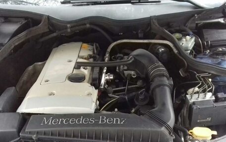 Mercedes-Benz C-Класс, 2002 год, 349 000 рублей, 3 фотография