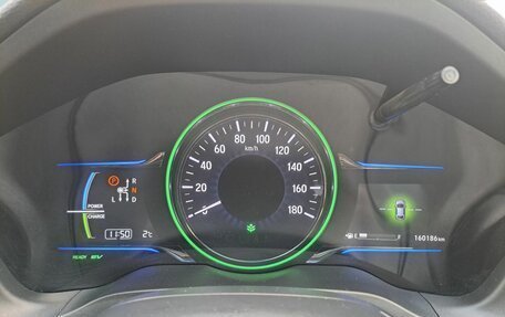 Honda Vezel, 2014 год, 1 400 000 рублей, 13 фотография