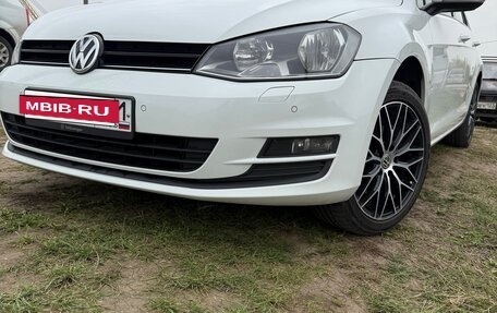 Volkswagen Golf VII, 2015 год, 1 280 000 рублей, 2 фотография