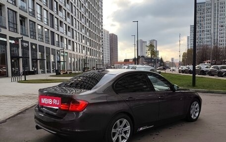 BMW 3 серия, 2011 год, 1 600 000 рублей, 3 фотография