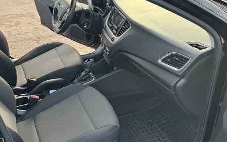 Hyundai Solaris II рестайлинг, 2018 год, 1 260 000 рублей, 7 фотография