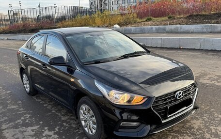 Hyundai Solaris II рестайлинг, 2018 год, 1 260 000 рублей, 2 фотография