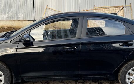 Hyundai Solaris II рестайлинг, 2018 год, 1 260 000 рублей, 11 фотография