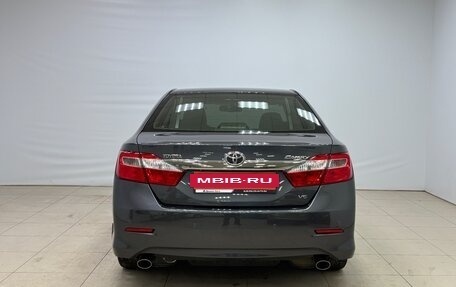 Toyota Camry, 2013 год, 1 790 000 рублей, 5 фотография