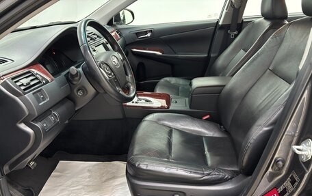 Toyota Camry, 2013 год, 1 790 000 рублей, 9 фотография