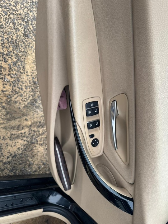 BMW 3 серия F30, F31, F34 рестайлинг, 2016 год, 2 300 000 рублей, 4 фотография