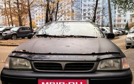 Toyota Carina, 1998 год, 80 000 рублей, 1 фотография