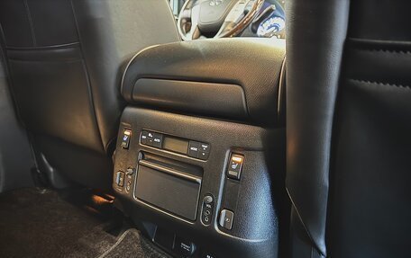 Infiniti QX80 I рестайлинг, 2019 год, 6 000 000 рублей, 28 фотография