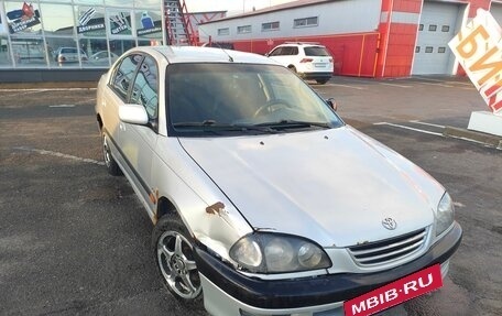 Toyota Avensis III рестайлинг, 1999 год, 260 000 рублей, 2 фотография