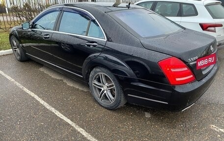 Mercedes-Benz S-Класс, 2009 год, 1 100 000 рублей, 2 фотография