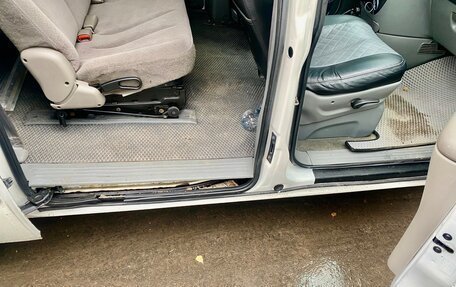 Dodge Caravan IV, 2004 год, 550 000 рублей, 7 фотография