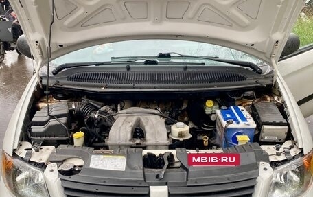 Dodge Caravan IV, 2004 год, 550 000 рублей, 15 фотография