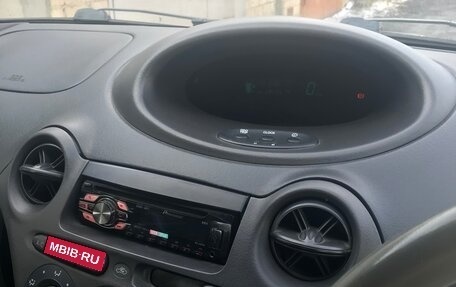 Toyota Vitz, 2001 год, 315 000 рублей, 8 фотография