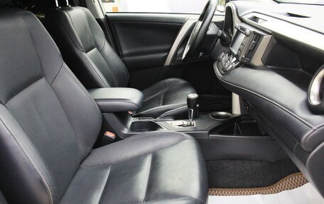 Toyota RAV4, 2015 год, 2 198 000 рублей, 11 фотография