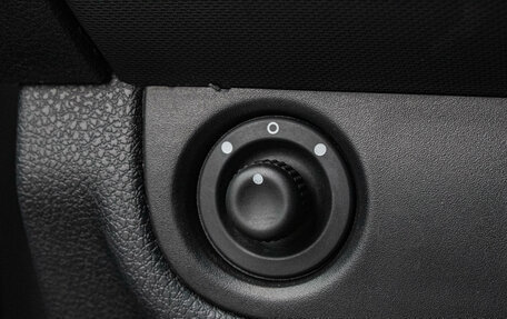 Renault Logan II, 2014 год, 589 000 рублей, 14 фотография