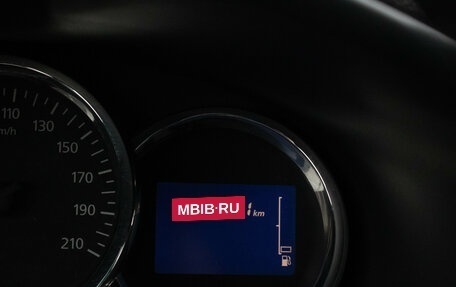 Renault Logan II, 2014 год, 589 000 рублей, 24 фотография