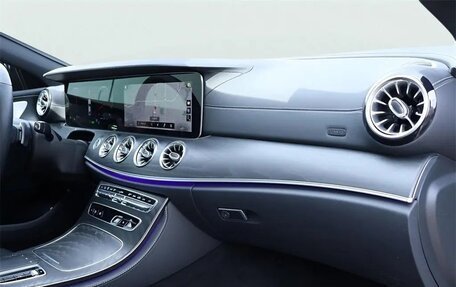 Mercedes-Benz CLS, 2022 год, 4 850 032 рублей, 11 фотография