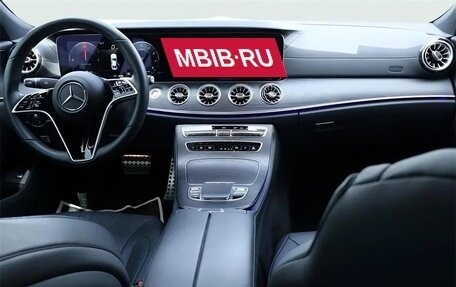 Mercedes-Benz CLS, 2022 год, 4 850 032 рублей, 15 фотография
