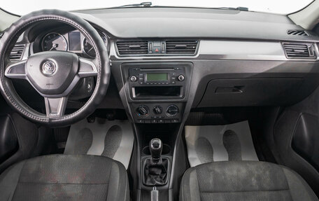 Skoda Rapid I, 2015 год, 799 000 рублей, 11 фотография