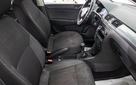 Skoda Rapid I, 2015 год, 799 000 рублей, 22 фотография