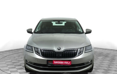 Skoda Octavia, 2017 год, 1 810 000 рублей, 2 фотография