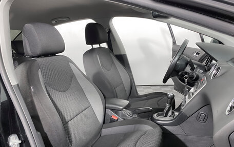 Peugeot 408 I рестайлинг, 2017 год, 869 000 рублей, 13 фотография